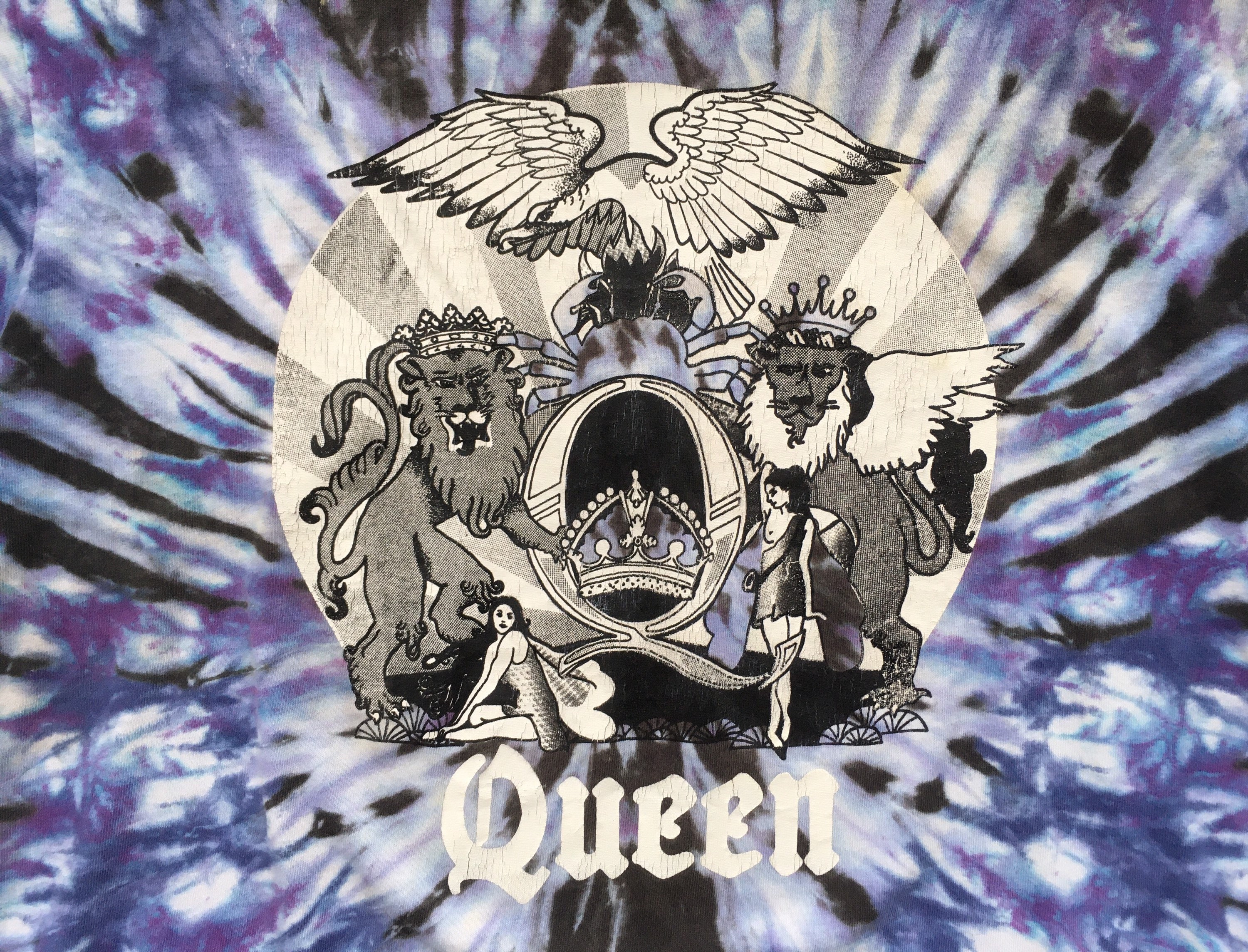 Vintage 1990s QUEEN Tie Dye Concert Tour T-SHIRT Size Extra Large