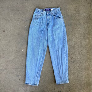 Vintage 1990s LEVIS Silvertab Baggy High Waisted USA Made