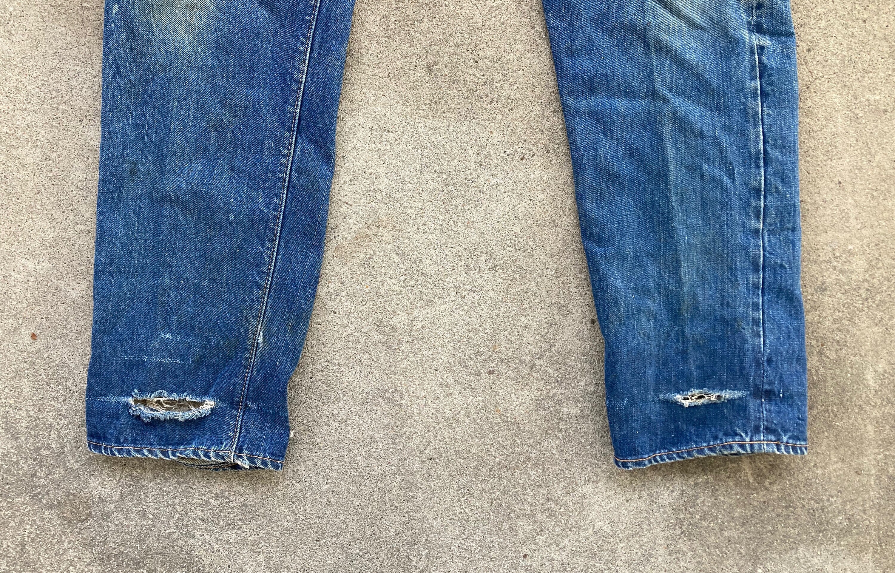 Vintage 1970s LEVIS 505 Selvedge #5 Button Distressed Indigo Denim