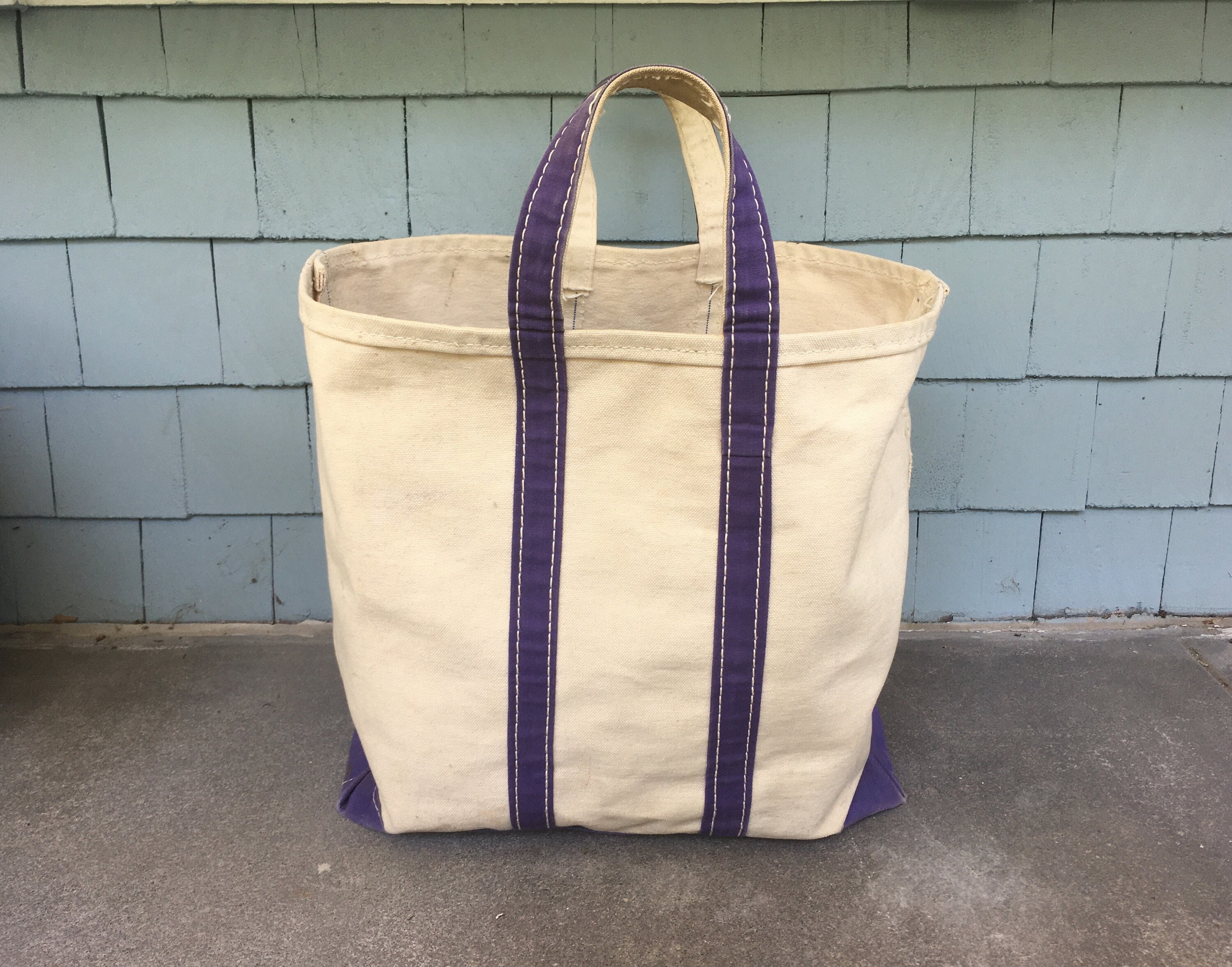 L.L.Bean Boat & Tote Cotton Canvas Bag in Red Trim