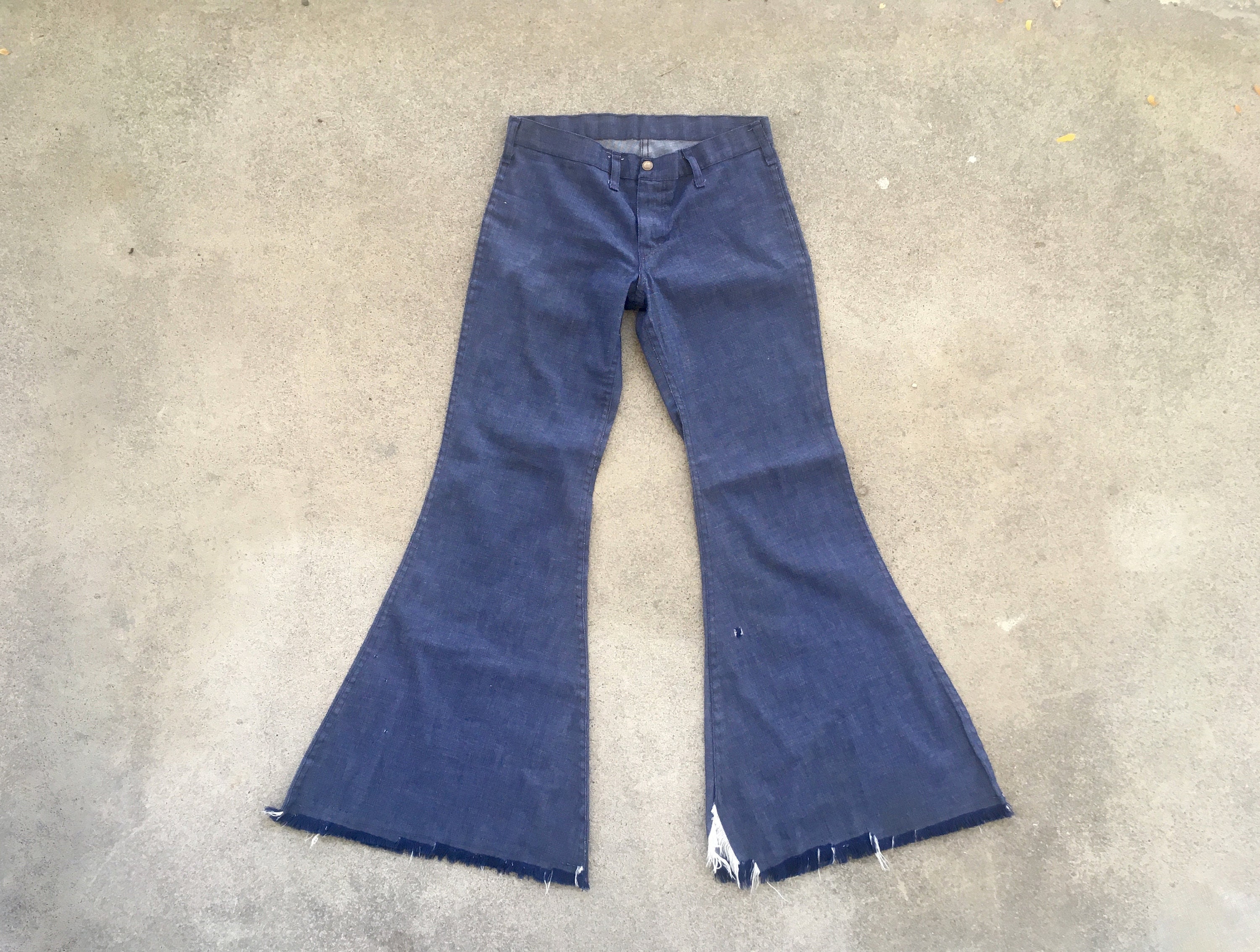 Vintage 1970s Womens the GUYS Lightweight Dark Blue BELL