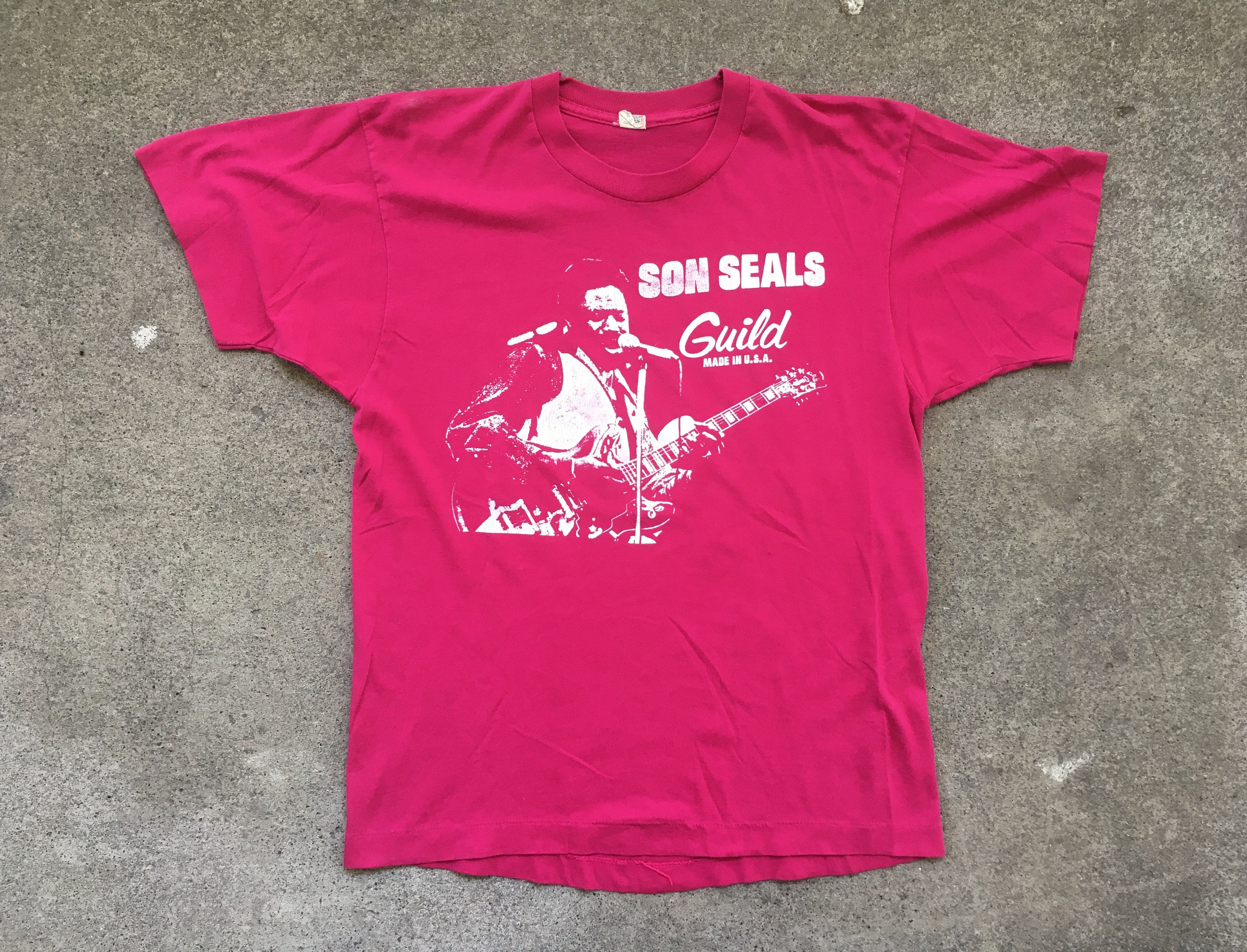 Vintage 1980s SON SEALS Guild Purple / Pink Concert Tour T-SHIRT