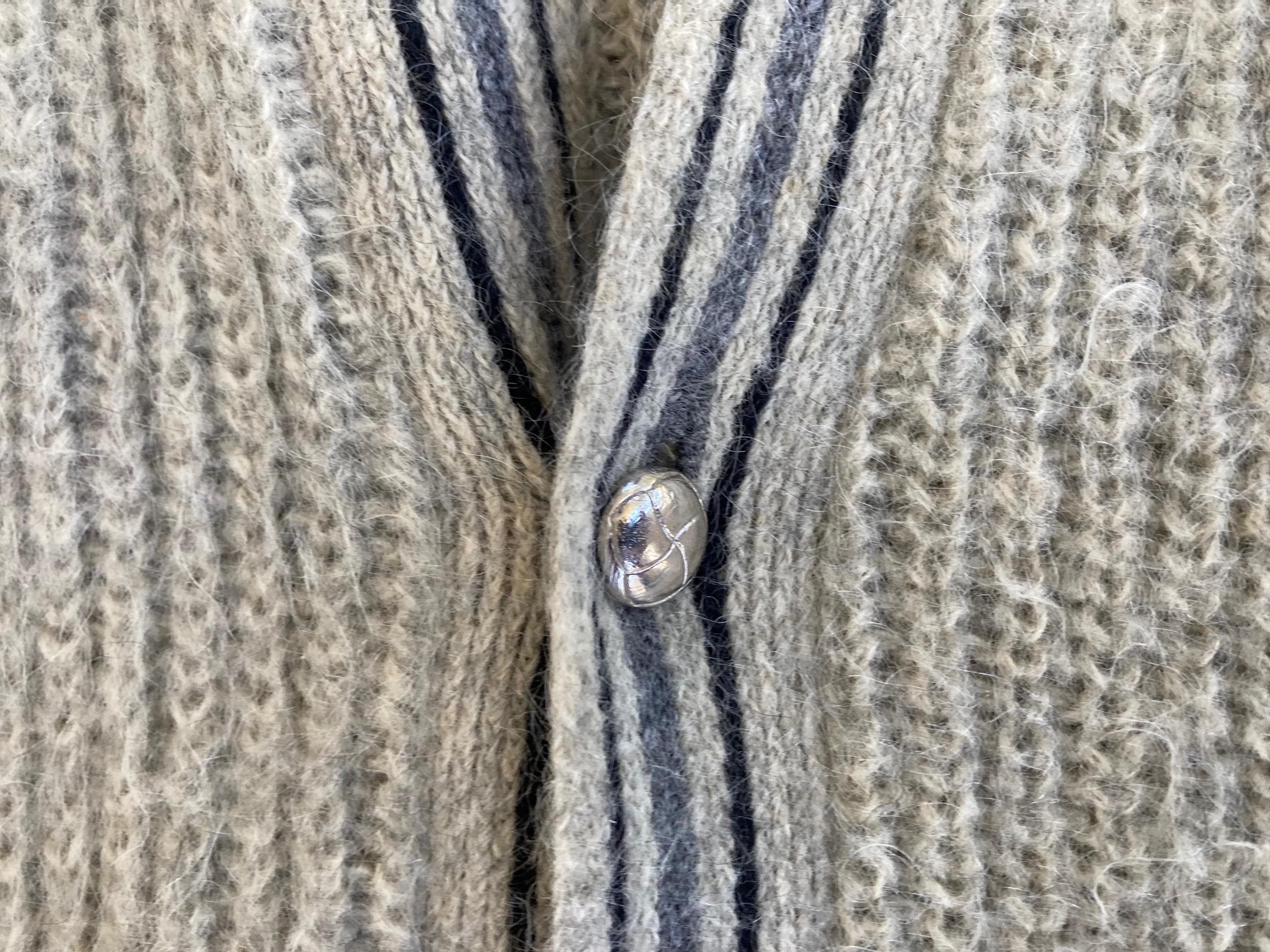 Vintage 1960s Rugby MOHAIR Grey Button up CARDIGAN Sweater Size 