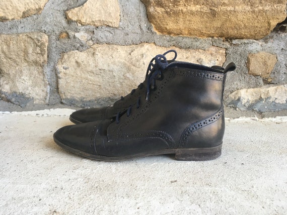 Vintage Womens Nine West Cap Toe Black Leather Lac