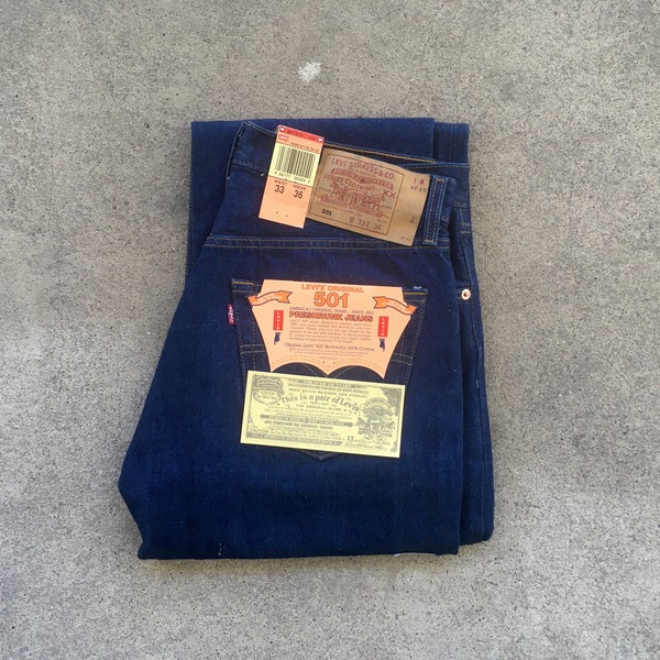 Vintage 1990s LEVIS 501 Preshrunk #547 Dark Denim Jeans 33 x 36 NOS Deadstock + Flasher Tags! Button Fly 1993 Mexico Unworn Fuzzy