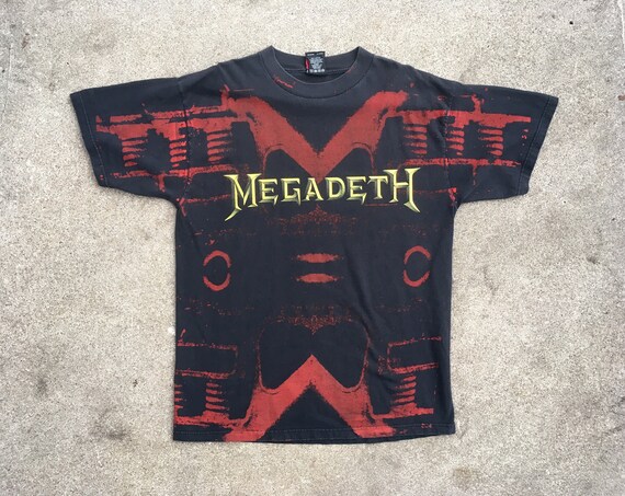トップス Megadeth 90's Vintage 90's Megadeth Chaos Comics T-Shirt – Mills Vintage USA