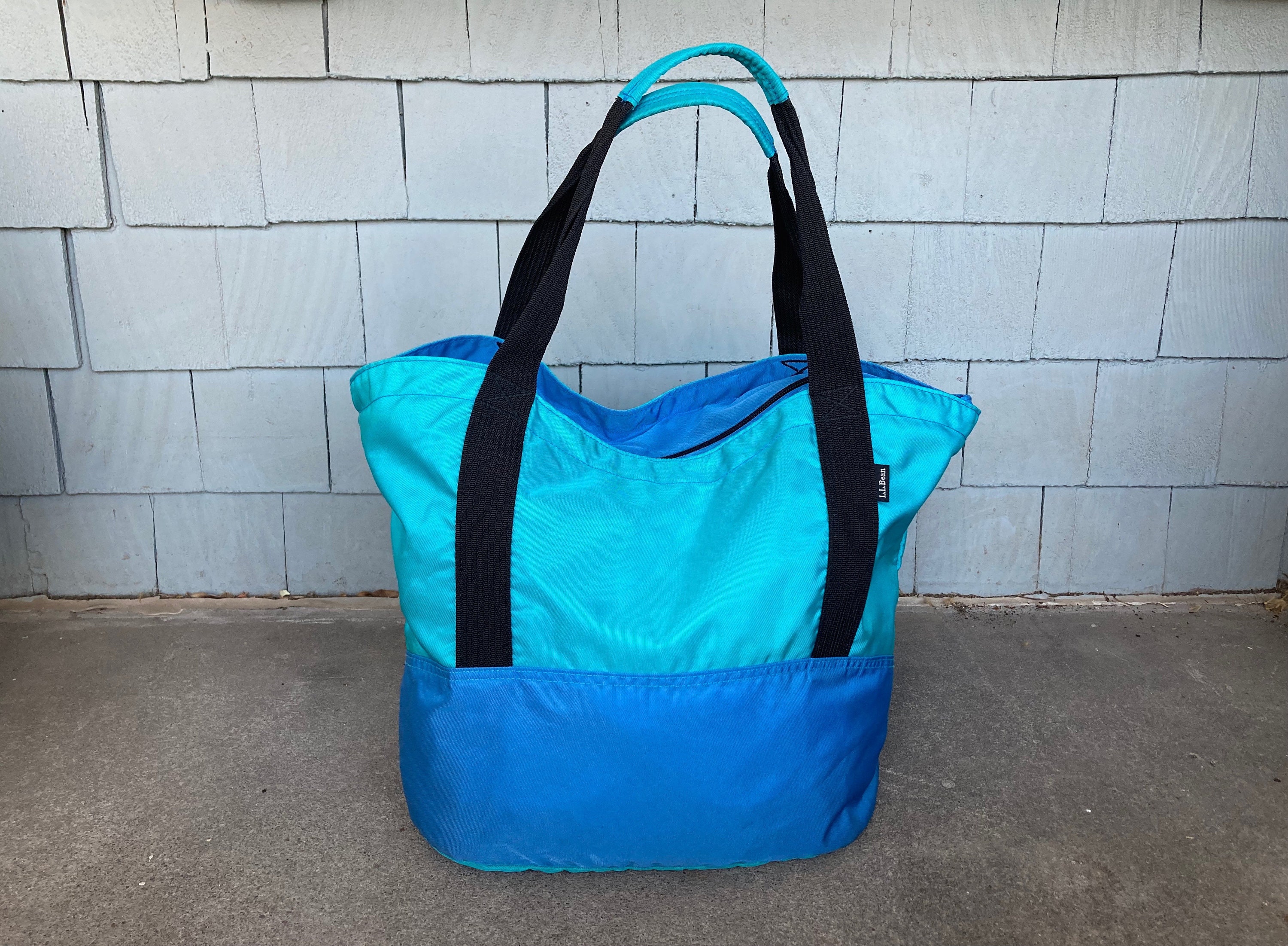 LL Bean Small Canvas Zip Top Boat And Tote White/Turquoise Blue