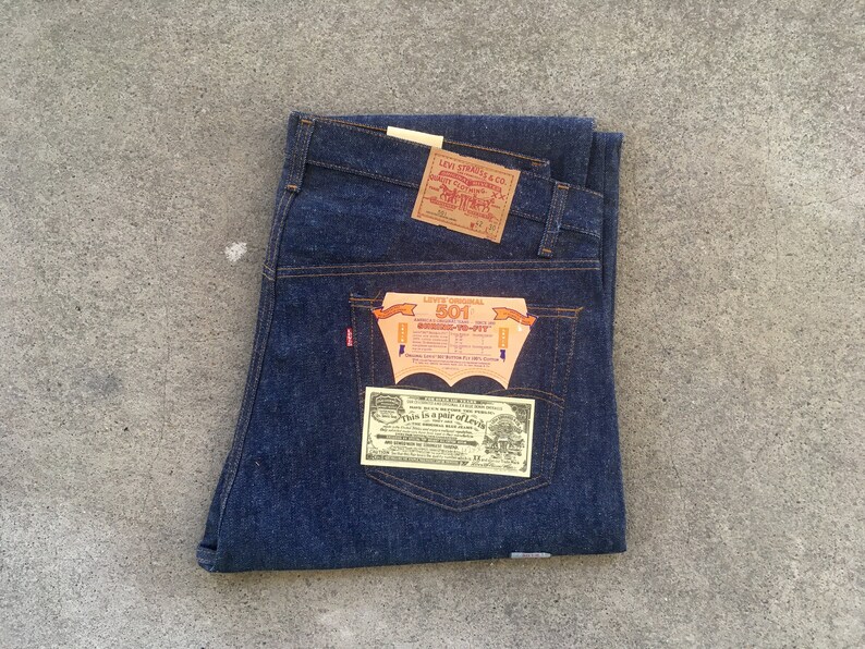 Vintage 1980s LEVIS 501 Shrink to Fit 