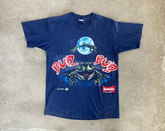 Vintage 1990s BUDWEISER Toad Navy Blue Cotton T-SHIRT Size Medium Large Beer All Over Print Frog Single Stitch Hipster Swag