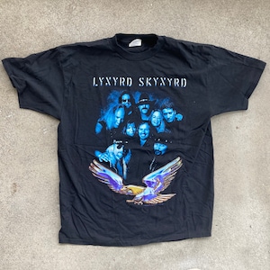 Vintage 1990s LYNYRD SKYNYRD Black Concert T-SHIRT Size Extra Large 1998 Rolling Stones Pink Floyd Band Tour