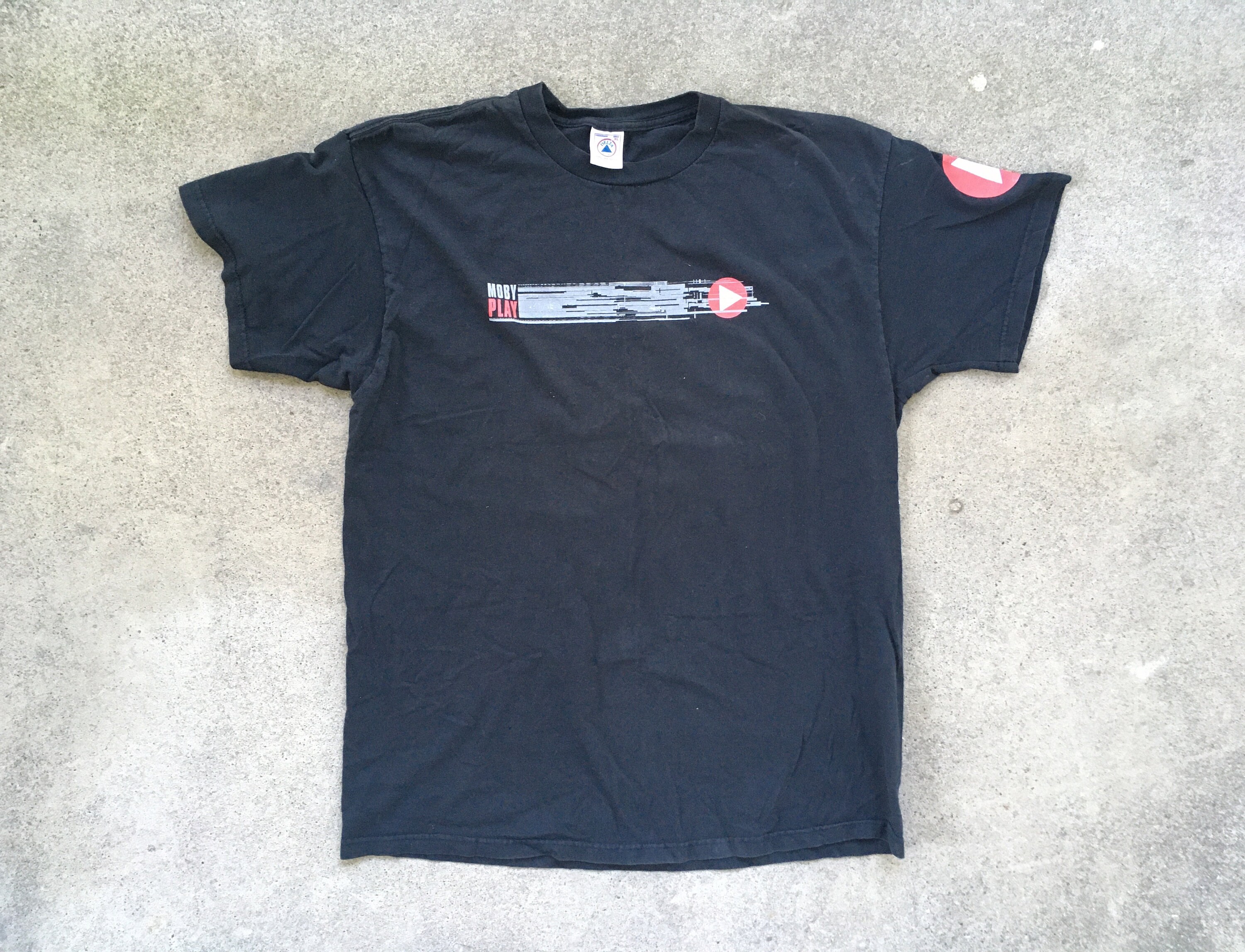 Vintage 1990s MOBY Play 1999 Black Cotton Crewneck T-SHIRT