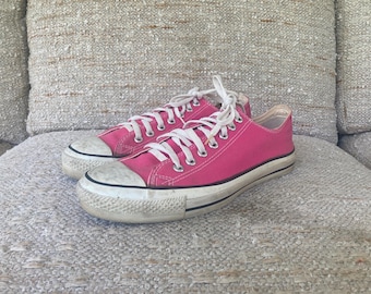 Vintage 1970s 1980s CONVERSE All Star Purple Low Top SNEAKERS Size