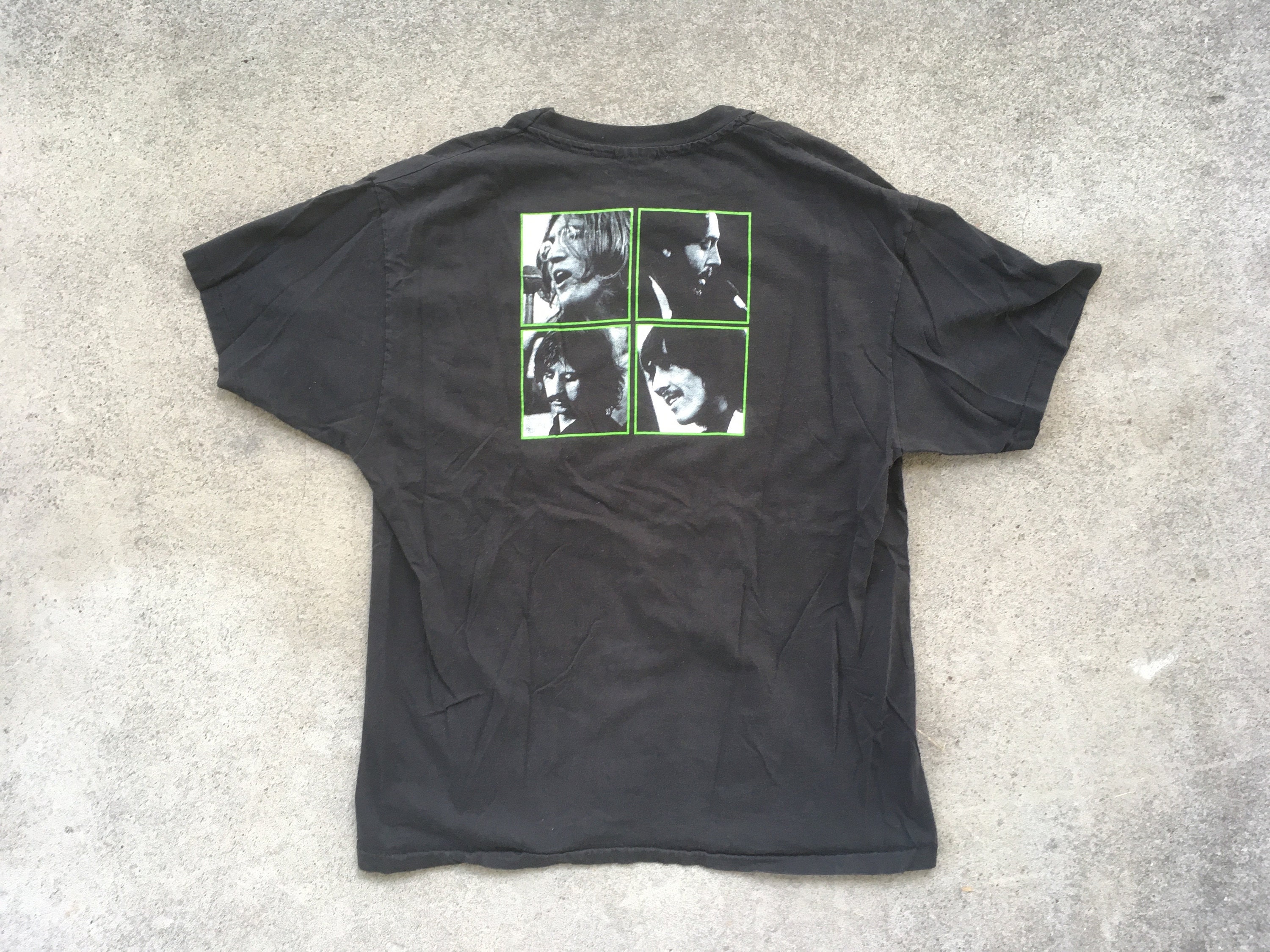 Vintage 1990s THE BEATLES Rubber Soul All Over Print Black Concert