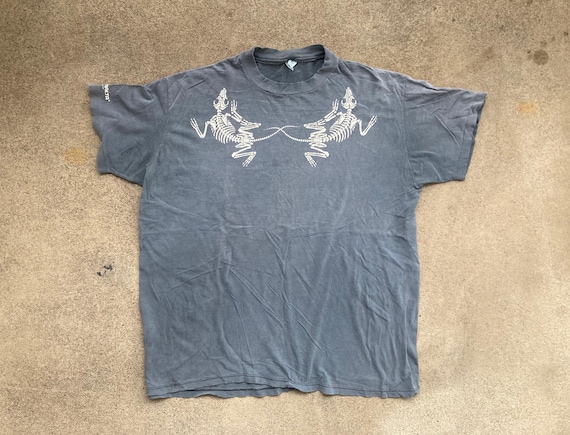 数量は多い  Vintage 1980s Size T-SHIRT Black Bones Lizard PERALTA POWELL スケートボード