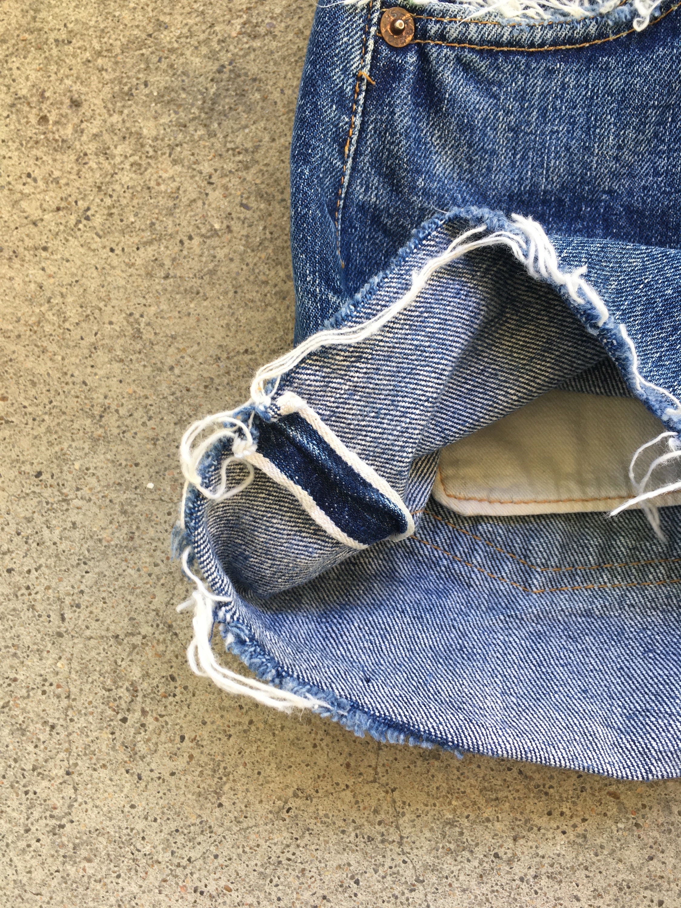 Vintage 1960s Levis 502 BIG E #16 Button Dark Indigo Denim Vintage 1960s Levis 502 BIG E #16 Button Dark Indigo Denim