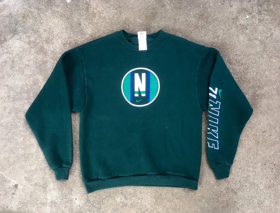 forest green nike sweatshirt