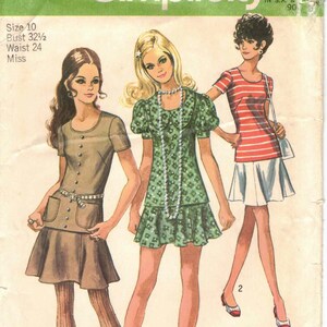 May include: Vintage Simplicity sewing pattern 8780 showing three women's fashion designs. The pattern includes a mini-length dress, a skirt and top, and a striped top with a skirt. The pattern size is 10, with a bust of 82.5 cm and a waist of 61 cm.