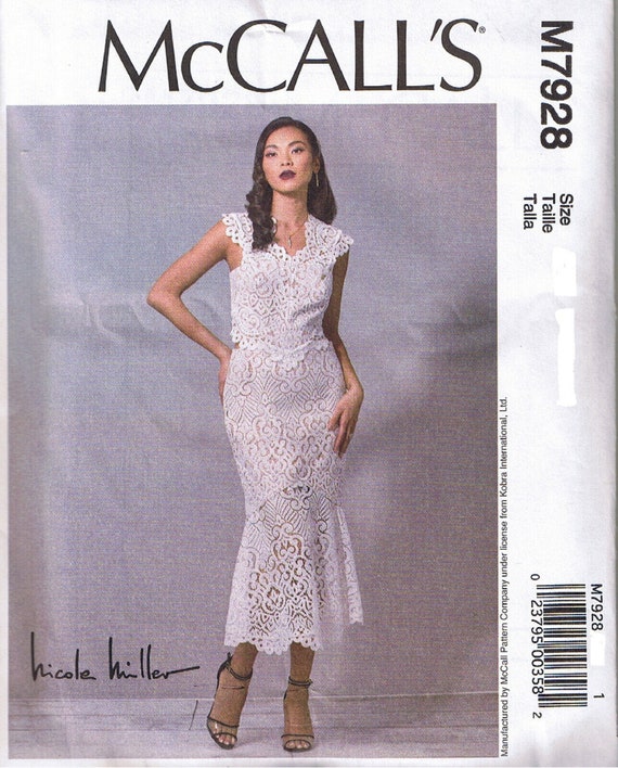 Buy 2-piece Formal Dress With Scalloped Edge Sleeveless Top and Mermaid  Skirt Formal Evening Gown Party Mccalls 7928 Sewing Pattern 4 6 8 10 12  Online in India - Etsy