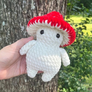 Tyce the Toadstool Low Sew Crochet Pattern image 1