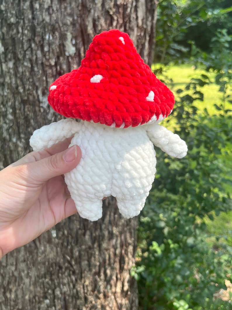 Tyce the Toadstool Low Sew Crochet Pattern image 4