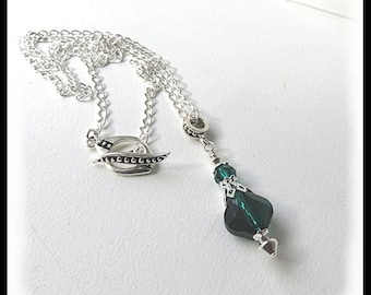 2454 May birthstone jewelry, Emerald  crystal necklace, birthstone jewelry, Green necklace, Emerald jewelry, gifts for her, Mother's Day