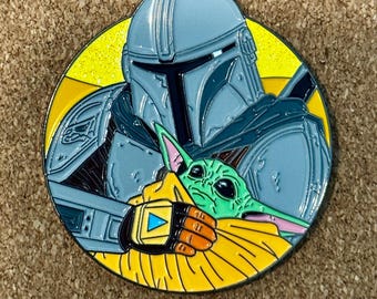 The Child & The Mandalorian 5 cm Anstecknadel Mando Grogu Mudhorn Clan Star Wars