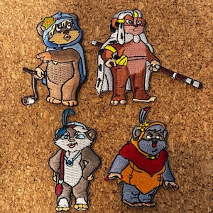 Serie de parches 2 de Ewok 2: tu elección Individuales o conjunto completo: Latara, Bozzie, Asha, Malani Star Wars El regreso del Jedi Endor Dibujos animados
