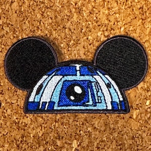Diz Ear R2D2 Patch 2.75” wide Disney Star Wars Mouse Ears