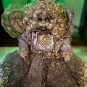 Haunted Doll- Gwendoline