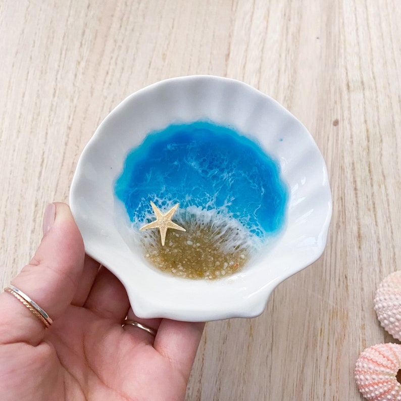 Scallop Shell Beach Resin Ring Bowl Handmade Ocean Resin Art image 5