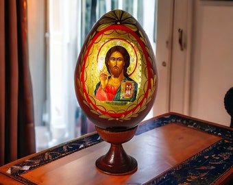 Vintage Ukrainian  Jesus Christ Religious Wood Icon Egg Display