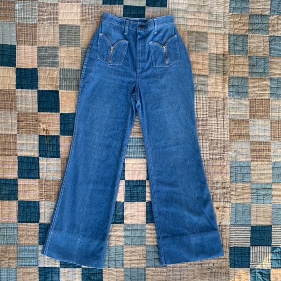 Vintage 1970s Wrangler Wide Leg Flair High Waisted