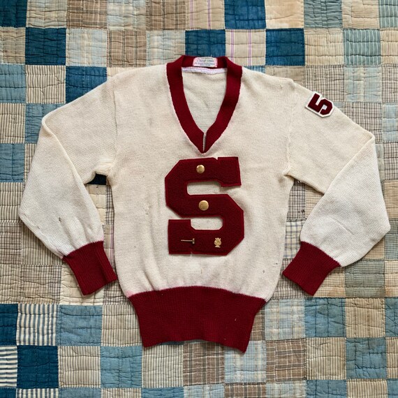 Vintage 1940’s 50’s Borough Sweater Company Pullov