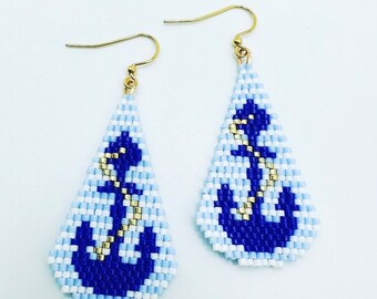 Nautical Anchor brickstitch earrings