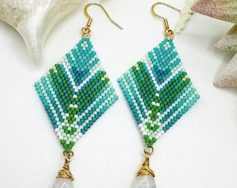 Pendientes de punto de ladrillo con viaje al Caribe