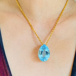 Swiss Blue Topaz VVS 52.27 CTS 9K Gold Choker Necklace, Large Pear cut Natural Topaz, Extendable Gold Chain 35.5 cm - 40.64 cm (14- 16 inch)