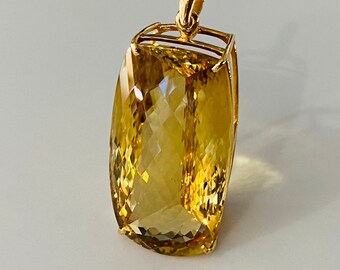 Cushion Cut Yellow VVS 128 CTS Citrine 9K Gold Pendant, Premium Quality Natural Citrine, Length 50.5mm, Platinum Jubilee Pendant