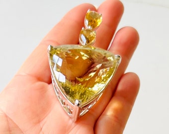 NEW - Trillion Cut VVS 67.15 CTS  Stunning Top Quality Natural Citrine Silver Pendant,  With 2 Pear Cut Citrine on the Bail, Length 63mm