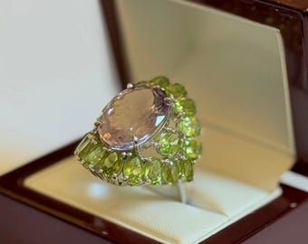 Großer ovaler Amethyst und Peridot Cocktail Silber Ring, Cluster Grün Oval Peridot Multi Edelstein Ring, Statement Ring - NEU