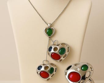 Set di ciondolo e anello con cuore in argento e pietre preziose, ciondolo a goccia lunga, ciondolo a forma di cuore in giada verde, spinello nero e rubino