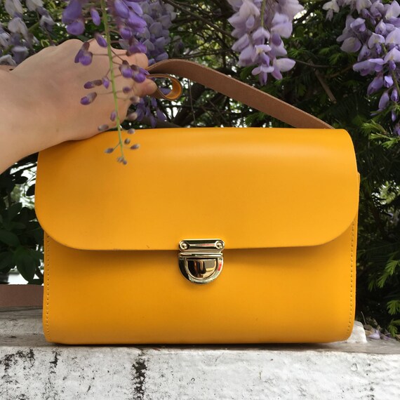 yellow purse uk