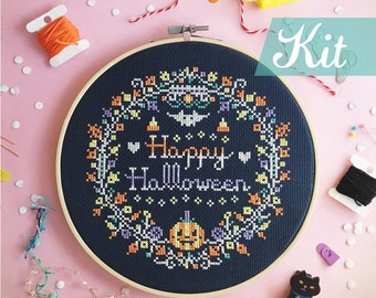 Halloween Cross stitch kits. Halloween wreath craft kit. Modern cross stitch. Pumpkin cross stitch DIY kit. HAPPY Halloween Wreath design