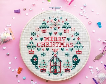 Julkorsstygnsmönster, Moderna broderidesigner, Broderiringkonst, Handgjord väggkonst - Jul med litet hus