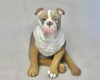 Englische Bulldogge, Haustier-Denkmal, Haustier-Portrait, Hunde-Portrait, Hundekunst, Geschenke für Hundeliebhaber, Tonskulptur, Hunde-Denkmal, Hunde-Skulptur,