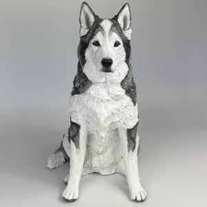 Husky Urn, Custom Urn, Pet Memorial, Clay Sculpture, Pet Portrait, Dog Sculpture, Dog Memorial, Custom Dog Sculpture, Custom Pet Portrait