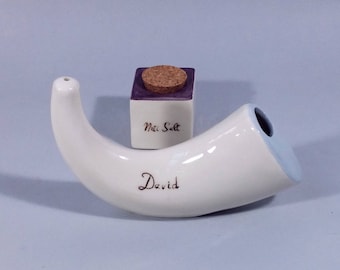 Neti Pot de cerámica hecho a mano: enjuague nasal blanco y azul bebé