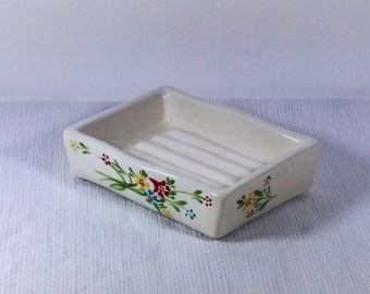 White Ceramic Sponge dish, Soap dish, Sponge rest, Soap holder, Soap tray, retro vintage style handmade, red flowers, Sponge holder