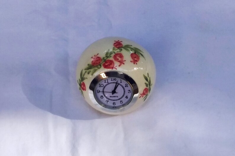 Small Desk Clock, Ball Shaped Table Clock, White Ceramic Clock, Shelf ...