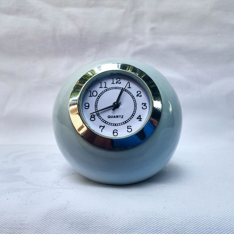 Small Desk clock Vintage Retro style Clock Ball shaped baby blue