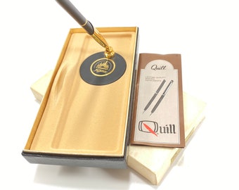 Disneyland Quill Pen Black Matte Gold Accent Desk Set - Executive Cast Member Award - 30 Years Disney Castle Logo - Made by Quill - #820